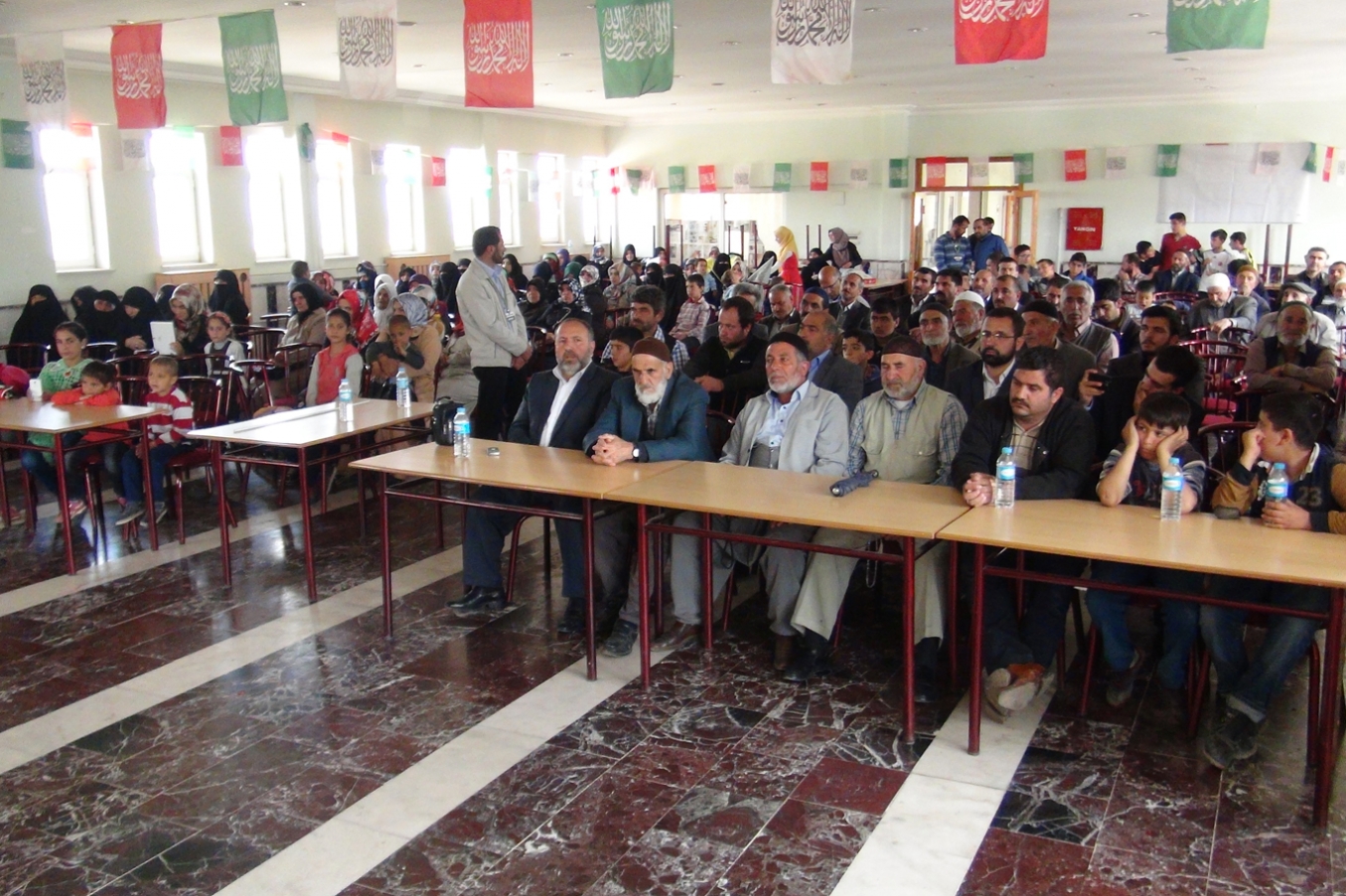 Elazığ Mollakendi Beldesinde Kutlu Doğum etkinliği Elazığ Mollakendi Beldesinde Kutlu Doğum etkinliği